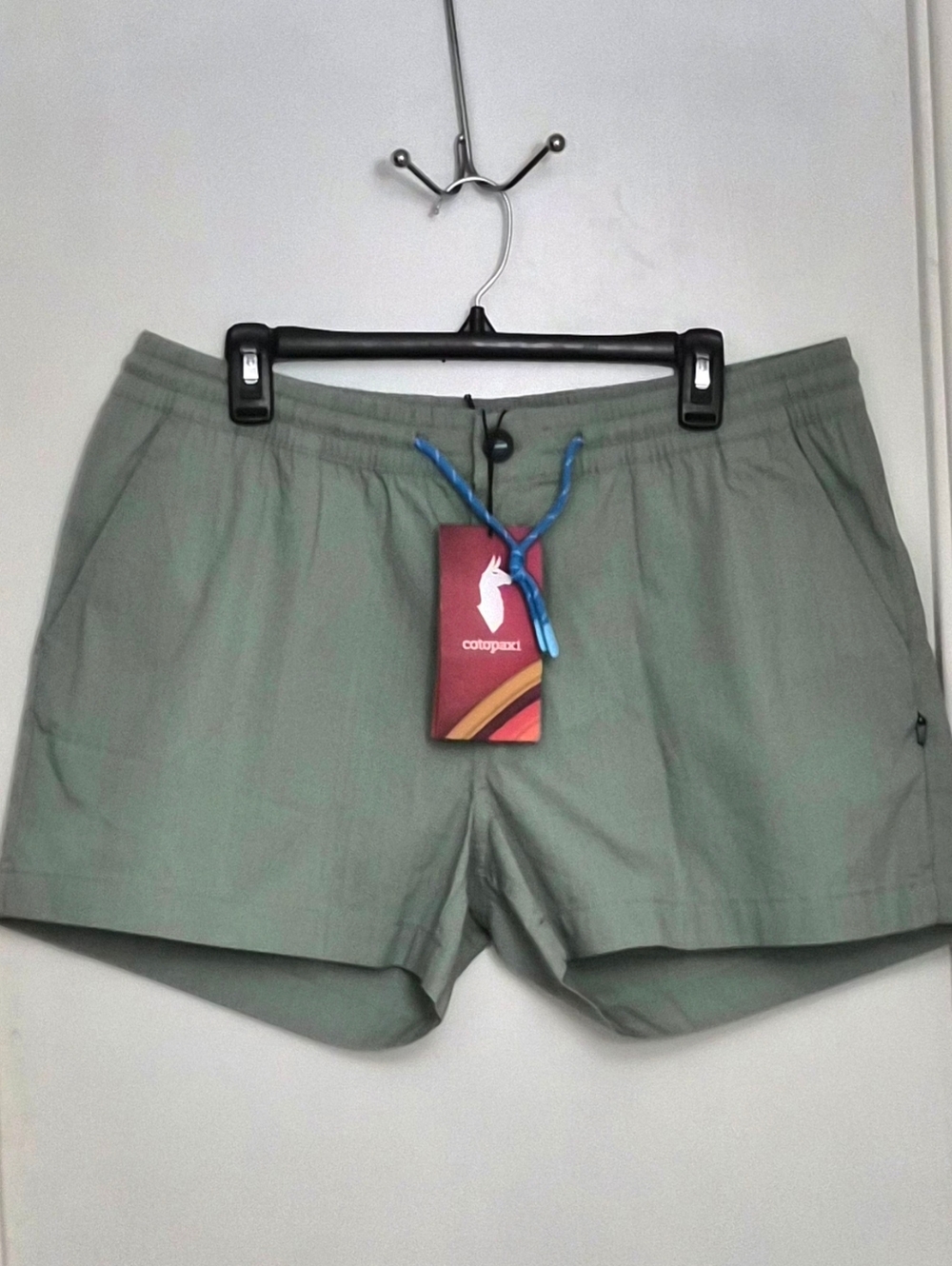 NWT Cotopaxi Rip Stop Organic Cotton Shorts Wmns L, Zip Front Leg Pocket, Lt Grn